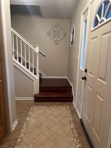 880 Uhen COURT, Burlington, WI 53105