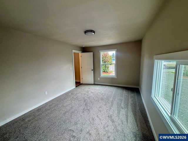 4125 Auburn St NE, Salem, OR 97301