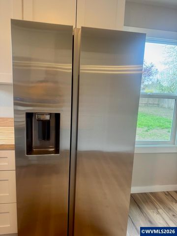 4125 Auburn St NE, Salem, OR 97301