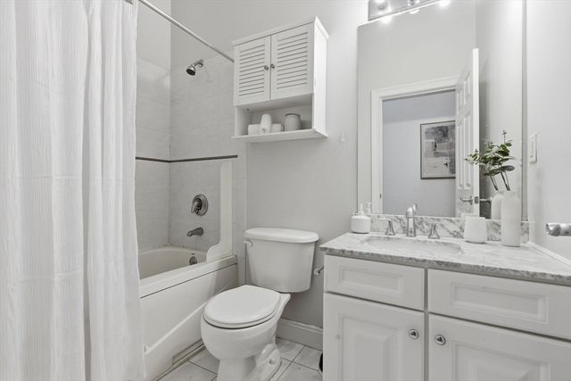 87 Franklin St 105, Quincy, MA 02169