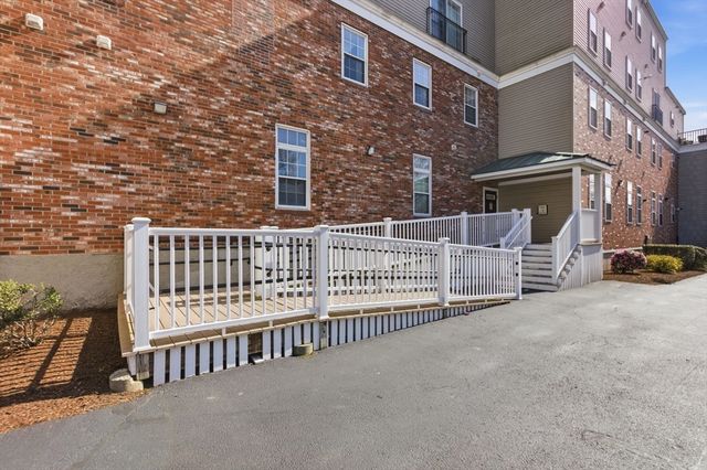 87 Franklin St 105, Quincy, MA 02169