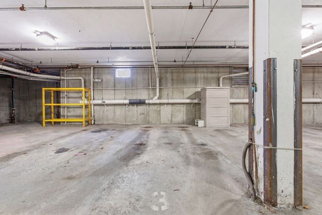 87 Franklin St 105, Quincy, MA 02169