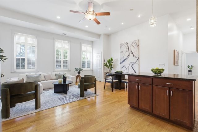 87 Franklin St 105, Quincy, MA 02169