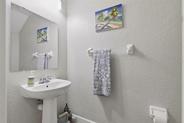 15048 BELLINKOFF LANE, Orlando, FL 32828