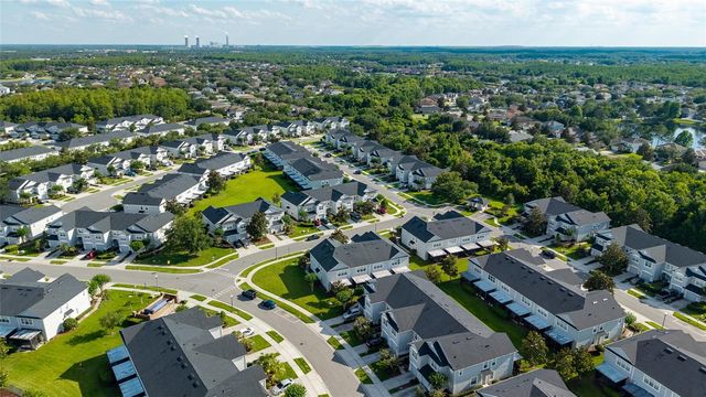 15048 BELLINKOFF LANE, Orlando, FL 32828