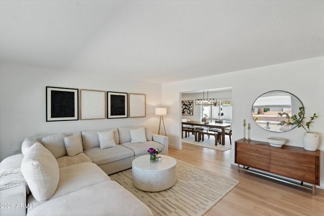 8125 E Palm Lane, Scottsdale, AZ 85257