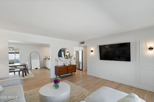 8125 E Palm Lane, Scottsdale, AZ 85257