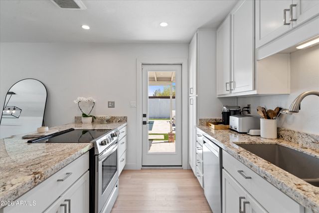 8125 E Palm Lane, Scottsdale, AZ 85257