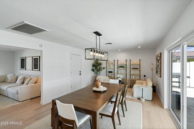 8125 E Palm Lane, Scottsdale, AZ 85257