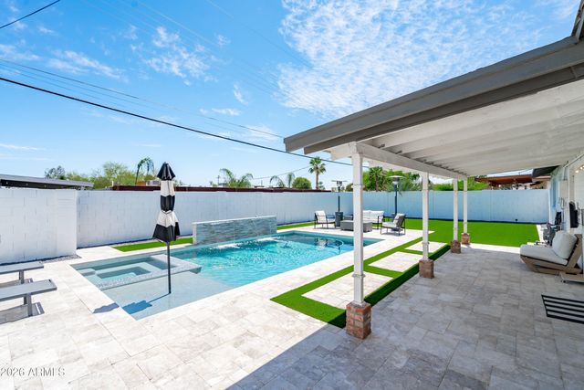 8125 E Palm Lane, Scottsdale, AZ 85257