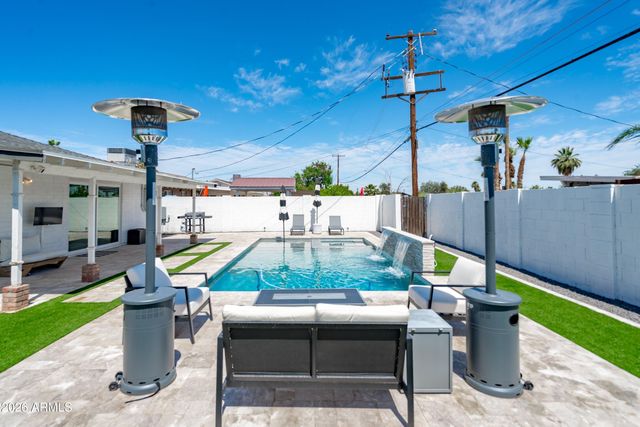 8125 E Palm Lane, Scottsdale, AZ 85257