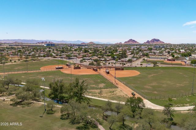 8125 E Palm Lane, Scottsdale, AZ 85257