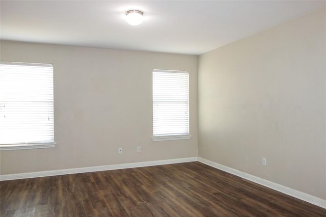 108 Lavaca LOOP, Hutto, TX 78634