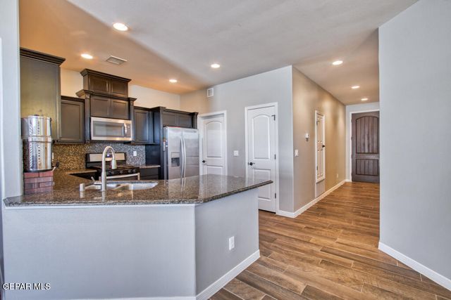 14837 HARRY FLOURNOY Avenue, El Paso, TX 79938