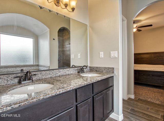 14837 HARRY FLOURNOY Avenue, El Paso, TX 79938