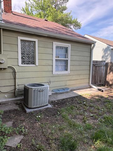 5207 E Murdock, Wichita, KS 67208