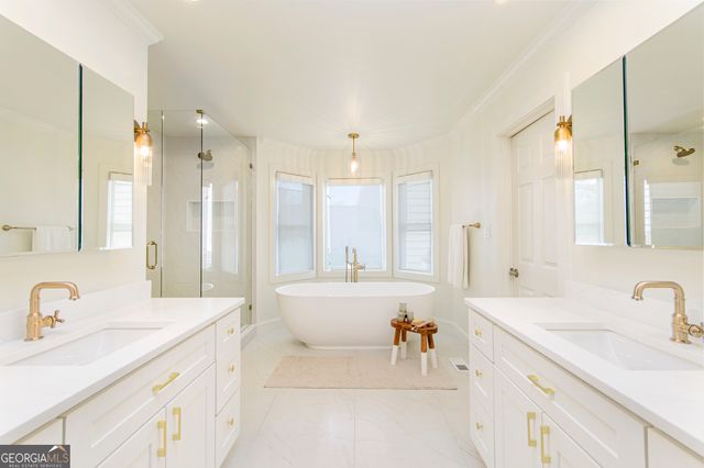 10120 Kinross Road, Roswell, GA 30076