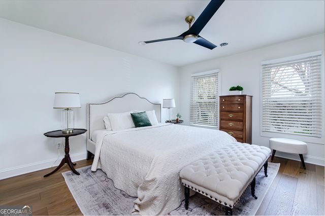 10120 Kinross Road, Roswell, GA 30076