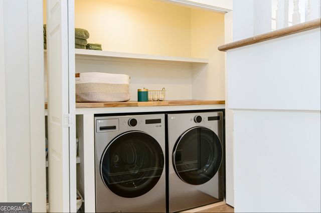 10120 Kinross Road, Roswell, GA 30076