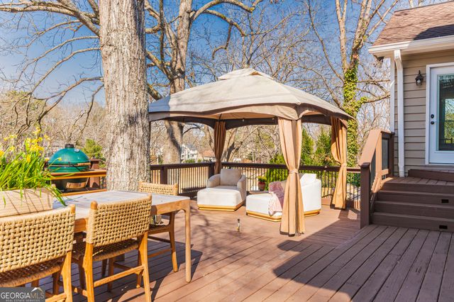 10120 Kinross Road, Roswell, GA 30076