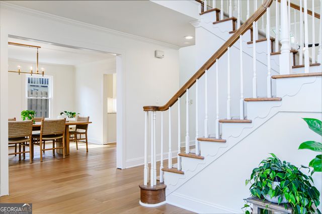 10120 Kinross Road, Roswell, GA 30076
