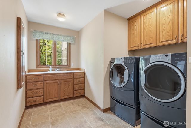 19925 NE 129th Street, Woodinville, WA 98077