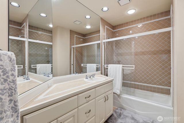 19925 NE 129th Street, Woodinville, WA 98077