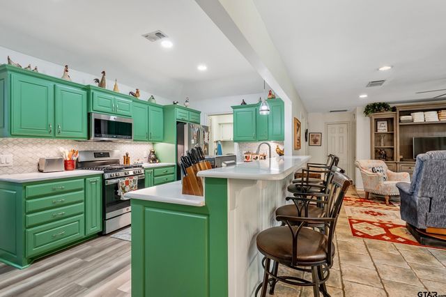 18054 Silver Leaf, Flint, TX 75762