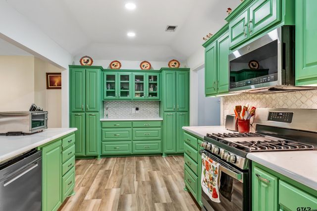 18054 Silver Leaf, Flint, TX 75762