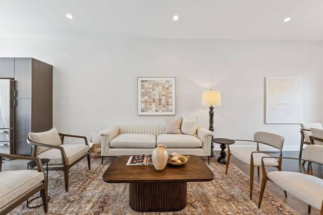 801 N 6th Street, Columbus, OH 43215