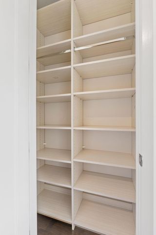 801 N 6th Street, Columbus, OH 43215