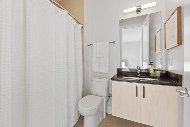 801 N 6th Street, Columbus, OH 43215