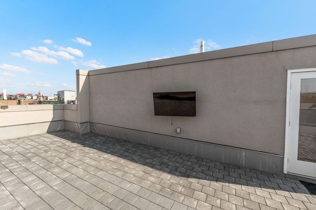 801 N 6th Street, Columbus, OH 43215