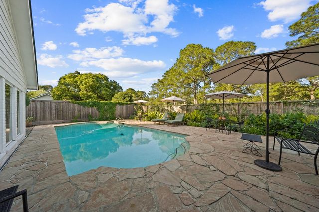 3506 Ledgestone Drive, Houston, TX 77059