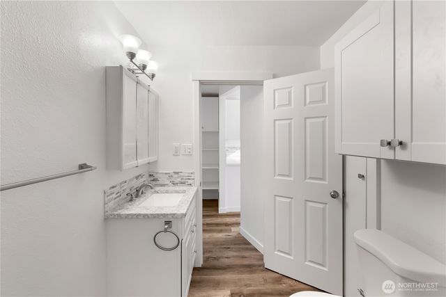 245 Eklund Avenue, Hoquiam, WA 98550