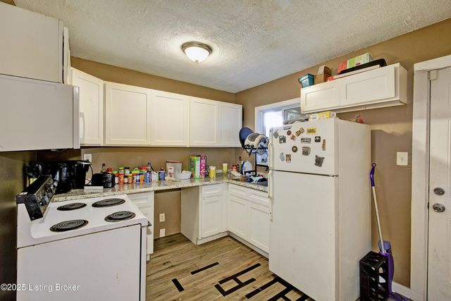 2633 Northwestern Pkwy, Louisville, KY 40212
