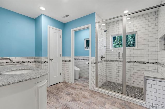 7826 Grove Avenue, St Louis, MO 63119