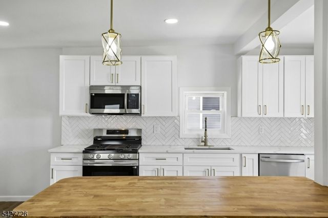 87 Edison Ave, Nutley Twp., NJ 07110