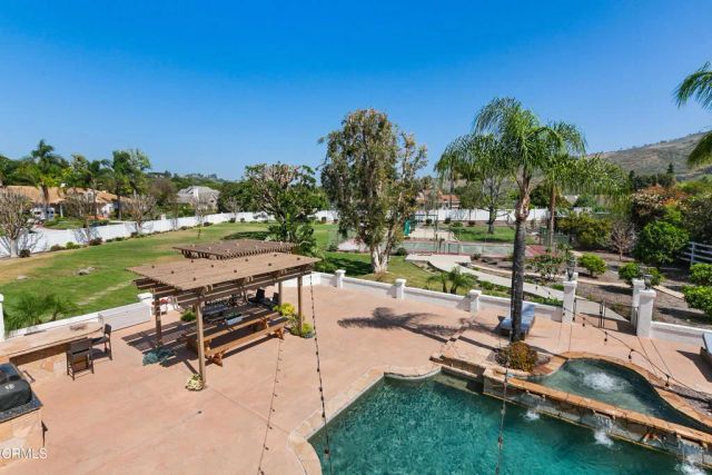 2296 Applewood Lane, Camarillo, CA 93012