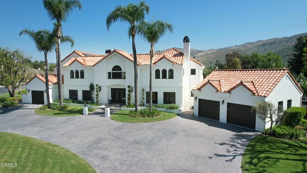 2296 Applewood Lane, Camarillo, CA 93012