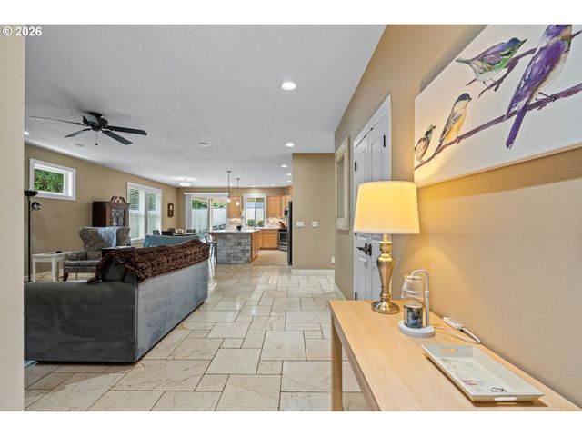 9600 Ne 39TH Ave, Vancouver, WA 98665