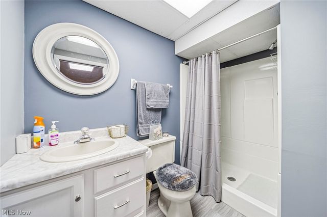 2013 Deerfield Drive, Ashtabula, OH 44004