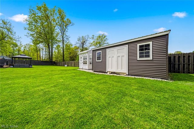 2013 Deerfield Drive, Ashtabula, OH 44004