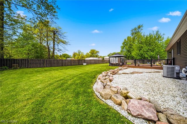 2013 Deerfield Drive, Ashtabula, OH 44004