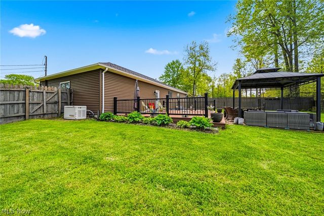 2013 Deerfield Drive, Ashtabula, OH 44004