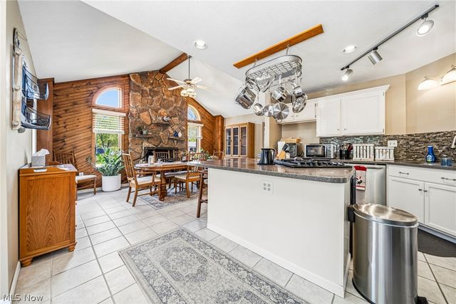 2013 Deerfield Drive, Ashtabula, OH 44004