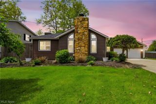 2013 Deerfield Drive, Ashtabula, OH 44004
