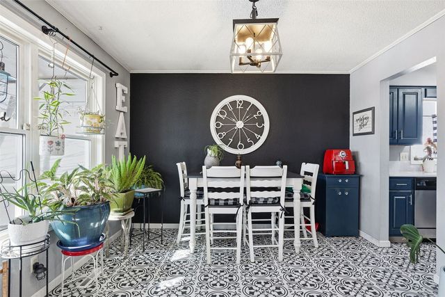 1730 Pikes Peak Ct NE, Cedar Rapids, IA 52402