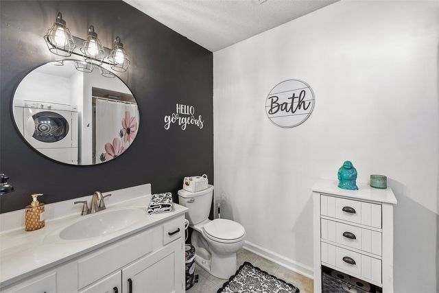 1730 Pikes Peak Ct NE, Cedar Rapids, IA 52402