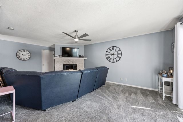 1730 Pikes Peak Ct NE, Cedar Rapids, IA 52402